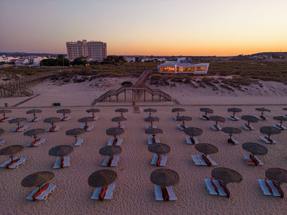 Ozadi Altura Beach Resort — Beach in Altura, Faro
