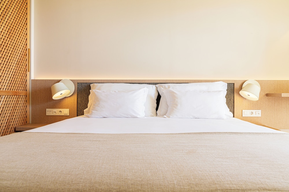 Ozadi Altura Beach Resort — Hotel rooms in Altura, Faro