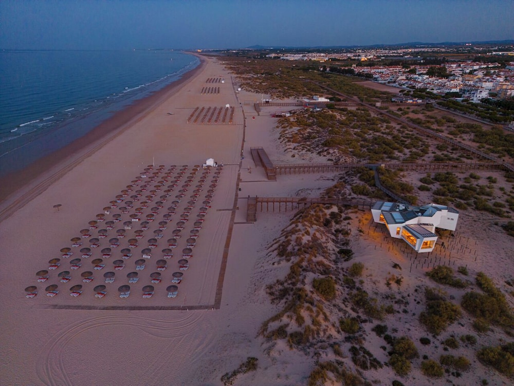 Ozadi Altura Beach Resort — Beach in Altura, Faro