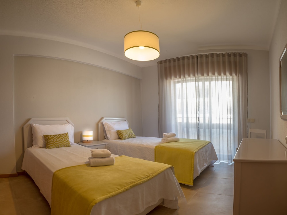 Flor da Rocha — Hotel rooms in Portimão, Faro