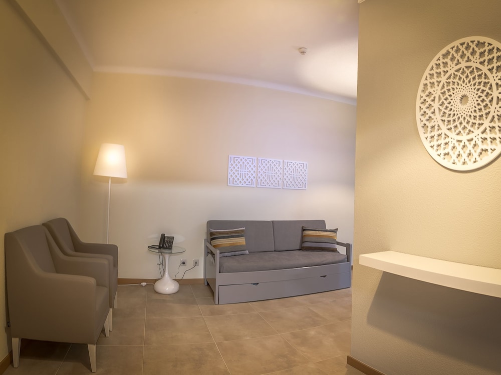 Flor da Rocha — Hotel rooms in Portimão, Faro