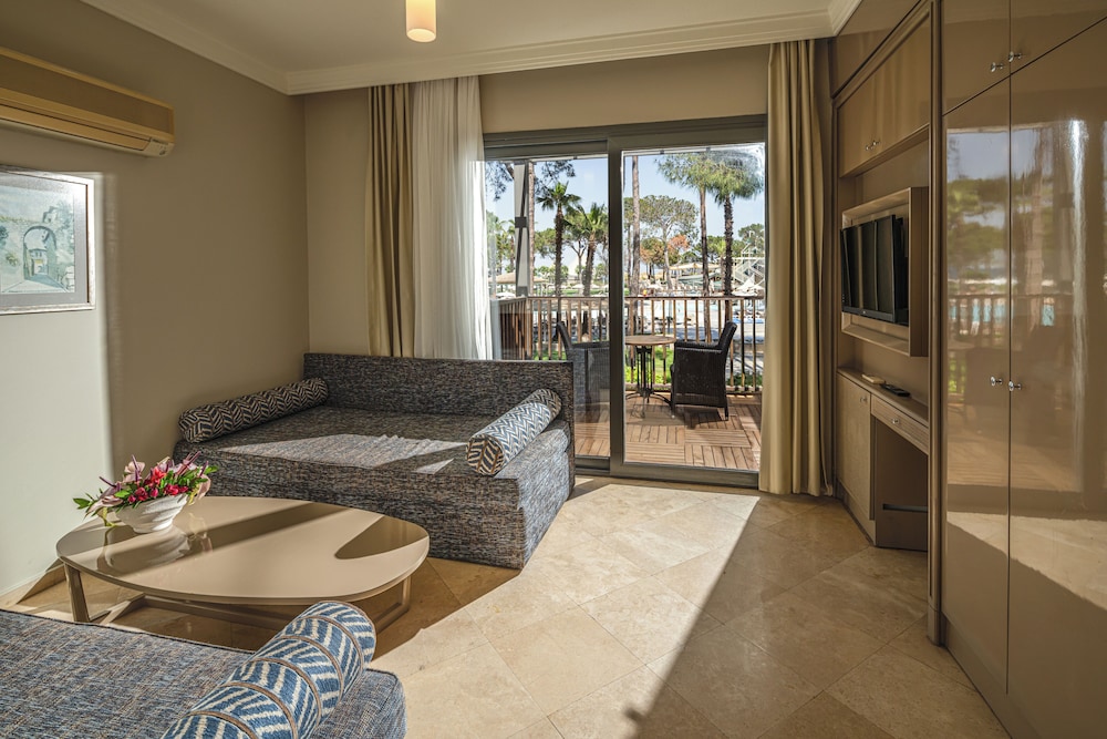 Balmy Foresta - All inclusive — Hotel rooms in Kemer