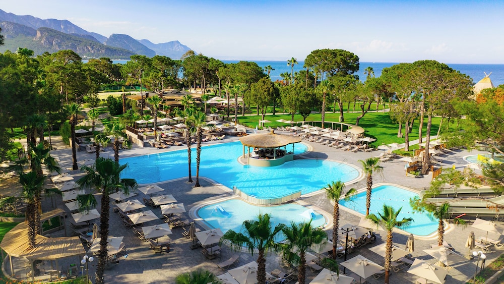Balmy Foresta - All inclusive — Main photo in Kemer