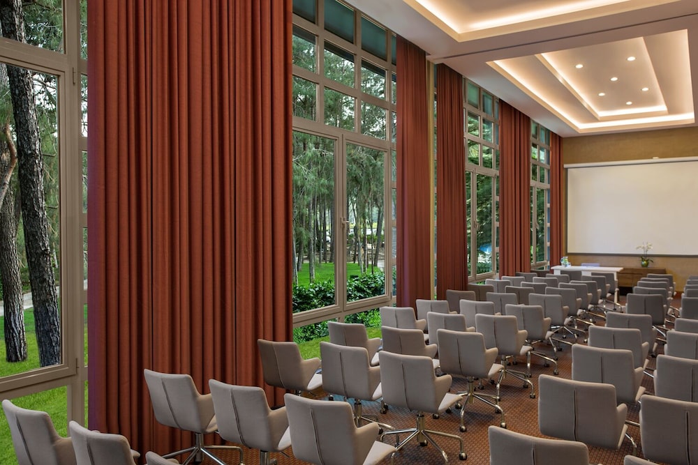 Balmy Foresta - All inclusive — Hotel building in Kemer