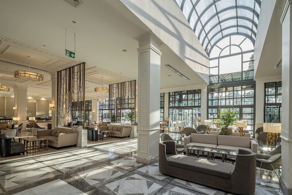 Balmy Foresta - All inclusive — Hotel building in Kemer
