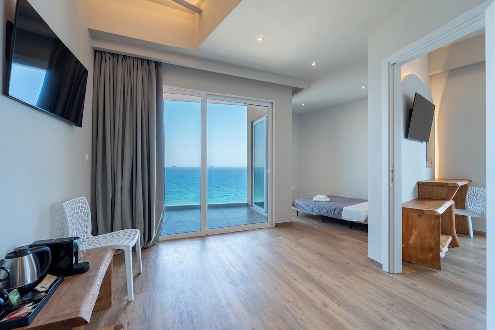 Arte Hotel — Hotel rooms in Rhodes Town, South Aegean