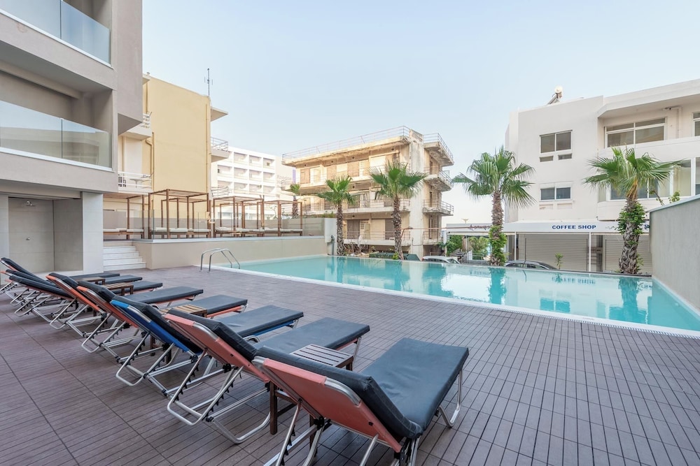 Arte Hotel — Swimming pool in Rhodes Town, South Aegean