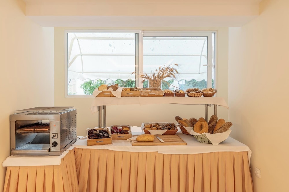 Arte Hotel — Restaurant & bars in Rhodes Town, South Aegean