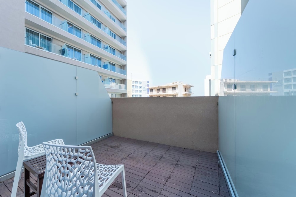 Arte Hotel — Hotel building in Rhodes Town, South Aegean