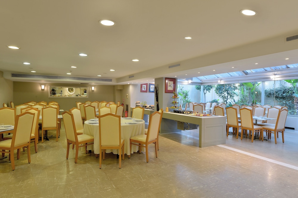 Parthenon Hotel Athens, Vassilicos House of Hospitality — Restaurant & bars in Athens, Attica