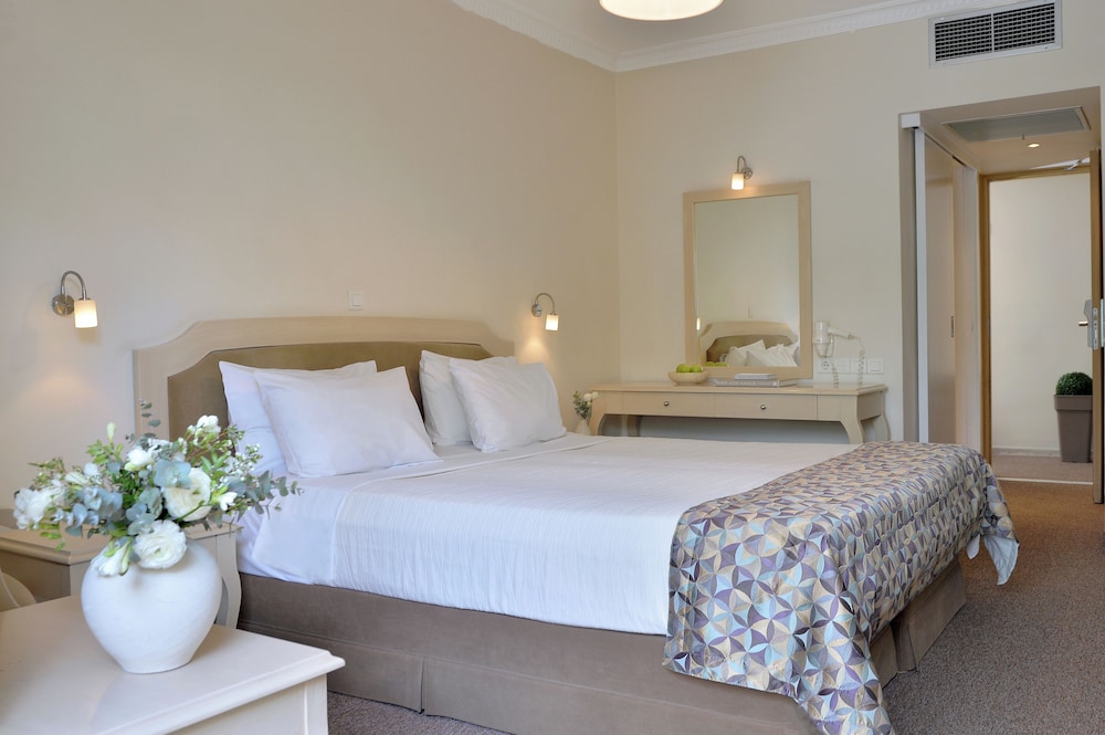 Parthenon Hotel Athens, Vassilicos House of Hospitality — Hotel rooms in Athens, Attica