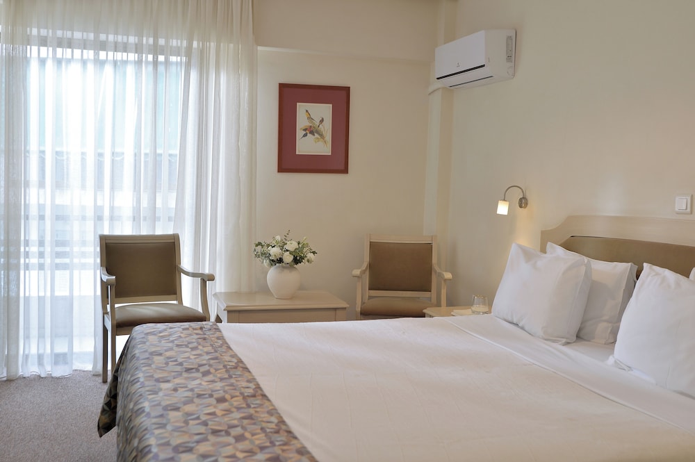 Parthenon Hotel Athens, Vassilicos House of Hospitality — Hotel rooms in Athens, Attica