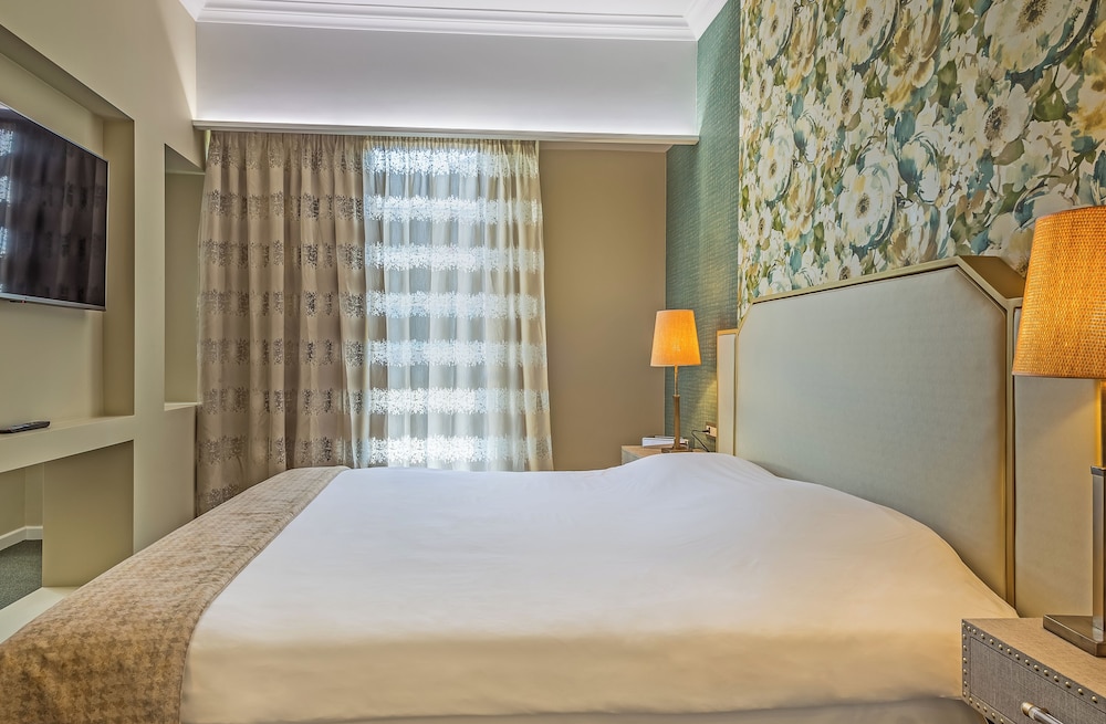 Stratos Hotel Athens, Vassilicos House of Hospitality — Hotel rooms in Athens, Attica