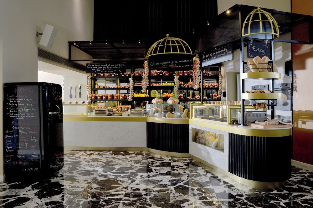Stratos Hotel Athens, Vassilicos House of Hospitality — Restaurant & bars in Athens, Attica