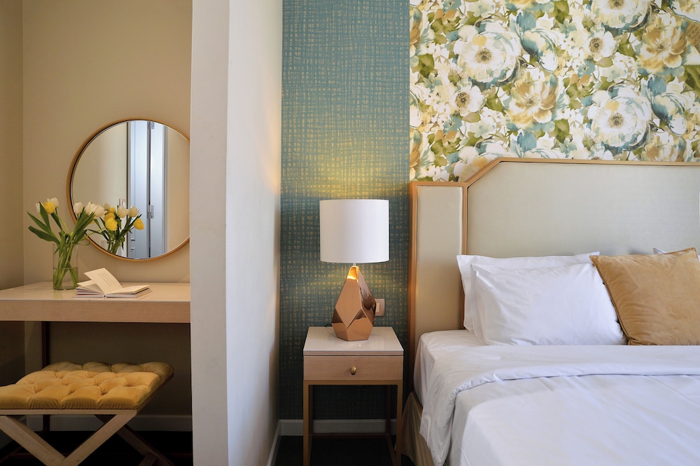 Stratos Hotel Athens, Vassilicos House of Hospitality — Hotel rooms in Athens, Attica