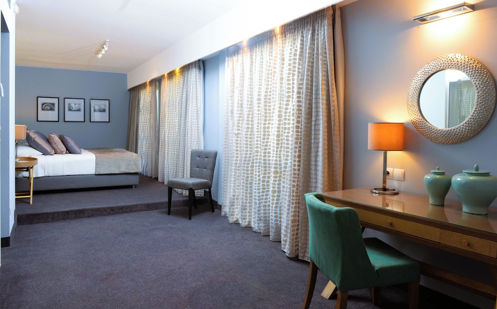 Stratos Hotel Athens, Vassilicos House of Hospitality — Hotel rooms in Athens, Attica