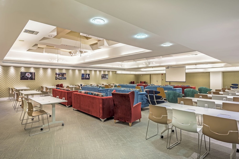 Stratos Hotel Athens, Vassilicos House of Hospitality — Restaurant & bars in Athens, Attica