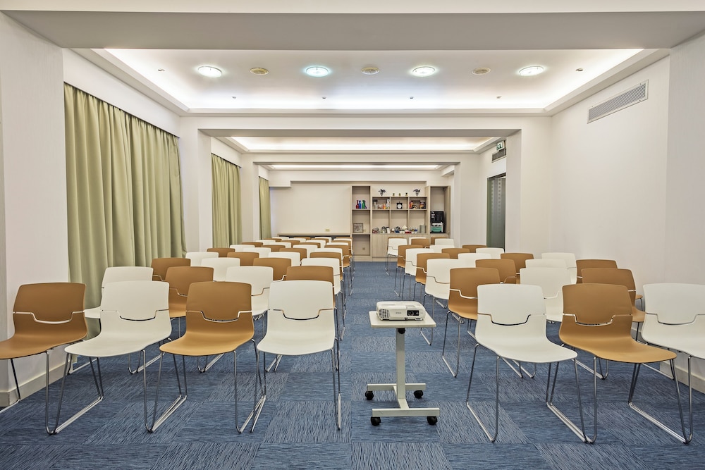 Stratos Hotel Athens, Vassilicos House of Hospitality — Hotel building in Athens, Attica