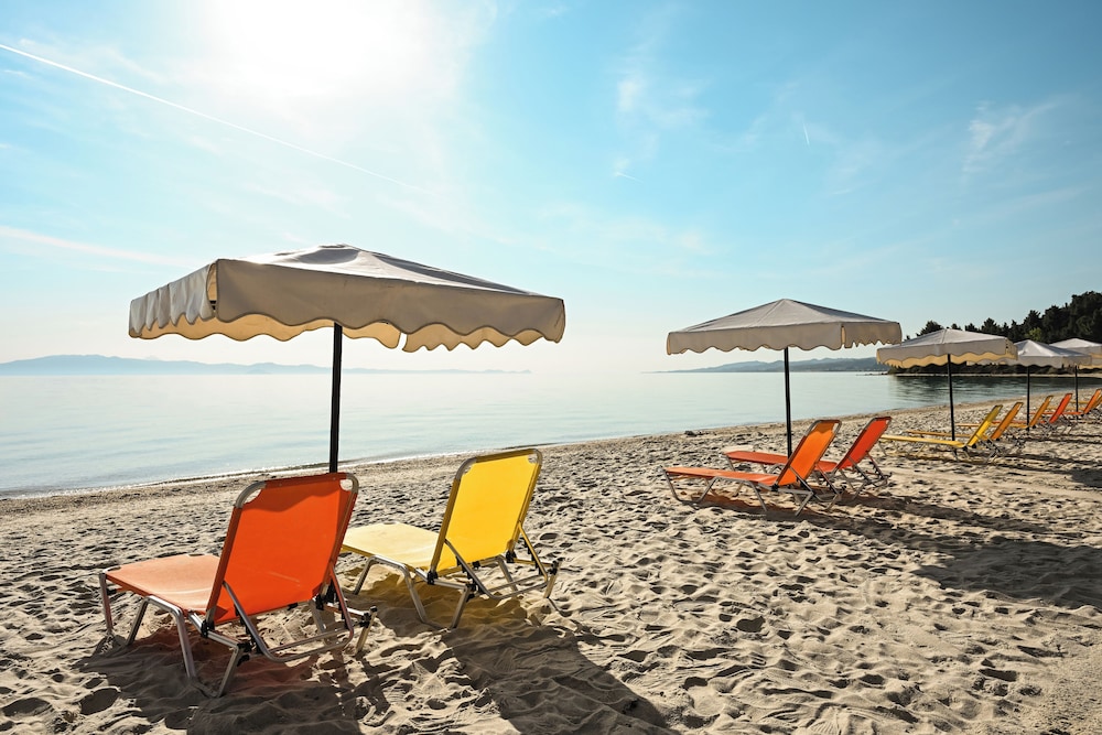 Mitsis Selection Azure — Beach in Kriopigi, Central Macedonia