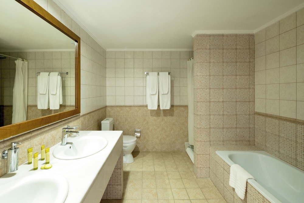 Mitsis Selection Azure — Hotel rooms in Kriopigi, Central Macedonia