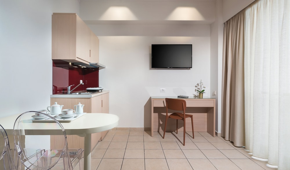 Alexandra Hotel — Hotel rooms in Kos Town, South Aegean