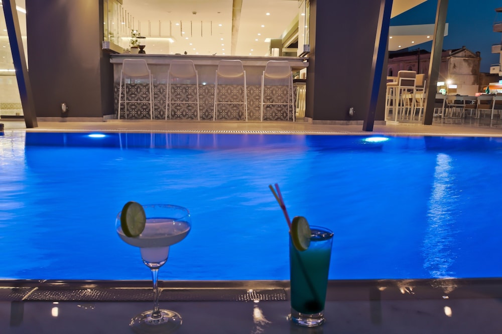 Mercure Rhodes Alexia Hotel & Spa — Restaurant & bars in Rhodes Town, South Aegean