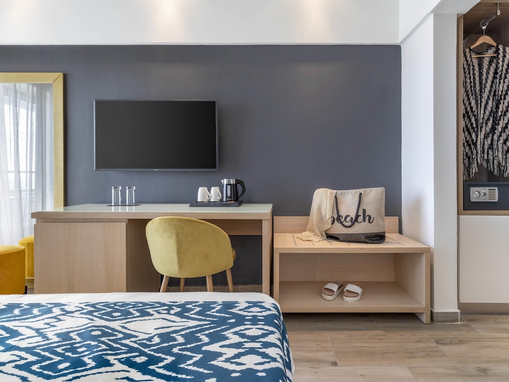 Mercure Rhodes Alexia Hotel & Spa — Hotel rooms in Rhodes Town, South Aegean