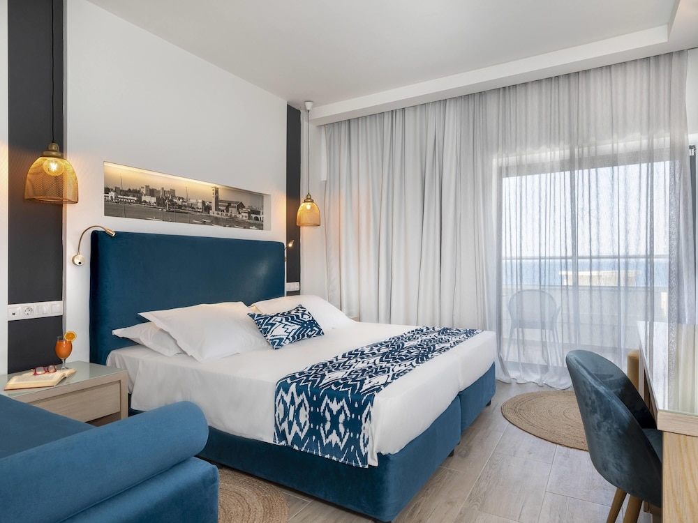Mercure Rhodes Alexia Hotel & Spa — Hotel rooms in Rhodes Town, South Aegean