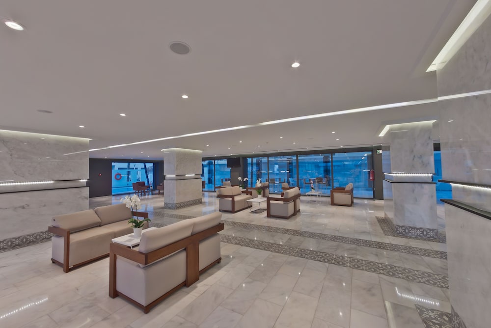 Mercure Rhodes Alexia Hotel & Spa — Hotel building in Rhodes Town, South Aegean