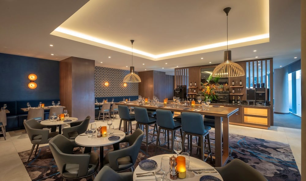 Clayton Hotel Cardiff Lane — Restaurant & bars in Dublin, Dublin City