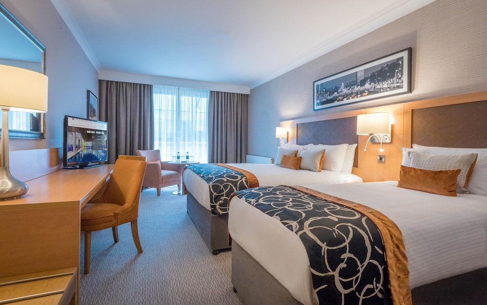 Clayton Hotel Cardiff Lane — Hotel rooms in Dublin, Dublin City