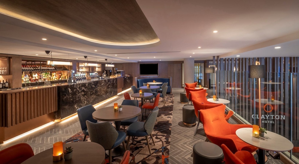 Clayton Hotel Cardiff Lane — Restaurant & bars in Dublin, Dublin City