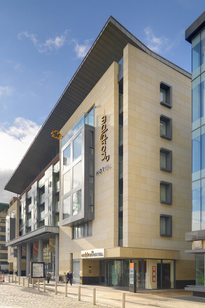 Maldron Hotel Smithfield Dublin City — Hotel building in Dublin, Dublin City