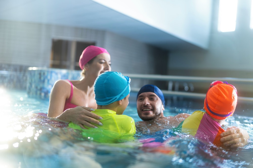 Maldron Hotel & Leisure Centre Tallaght — Swimming pool in Dublin, Dublin City