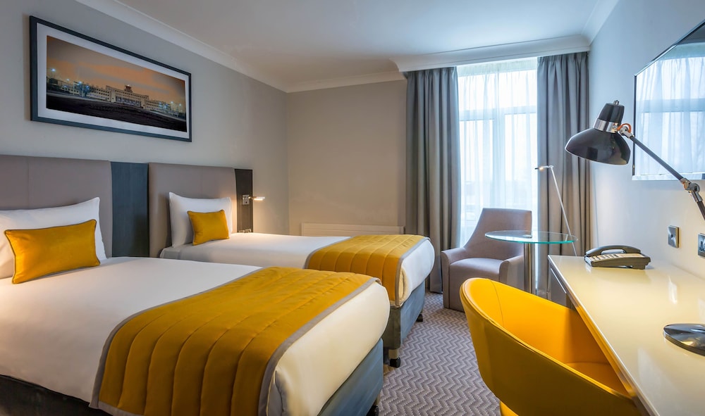 Maldron Hotel & Leisure Centre Tallaght — Hotel rooms in Dublin, Dublin City