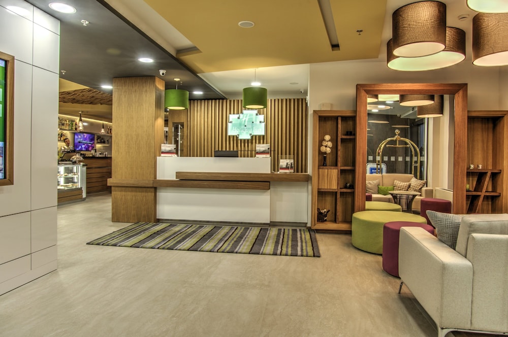 Holiday Inn Plovdiv by IHG — Hotel building in Plovdiv, Plovdiv