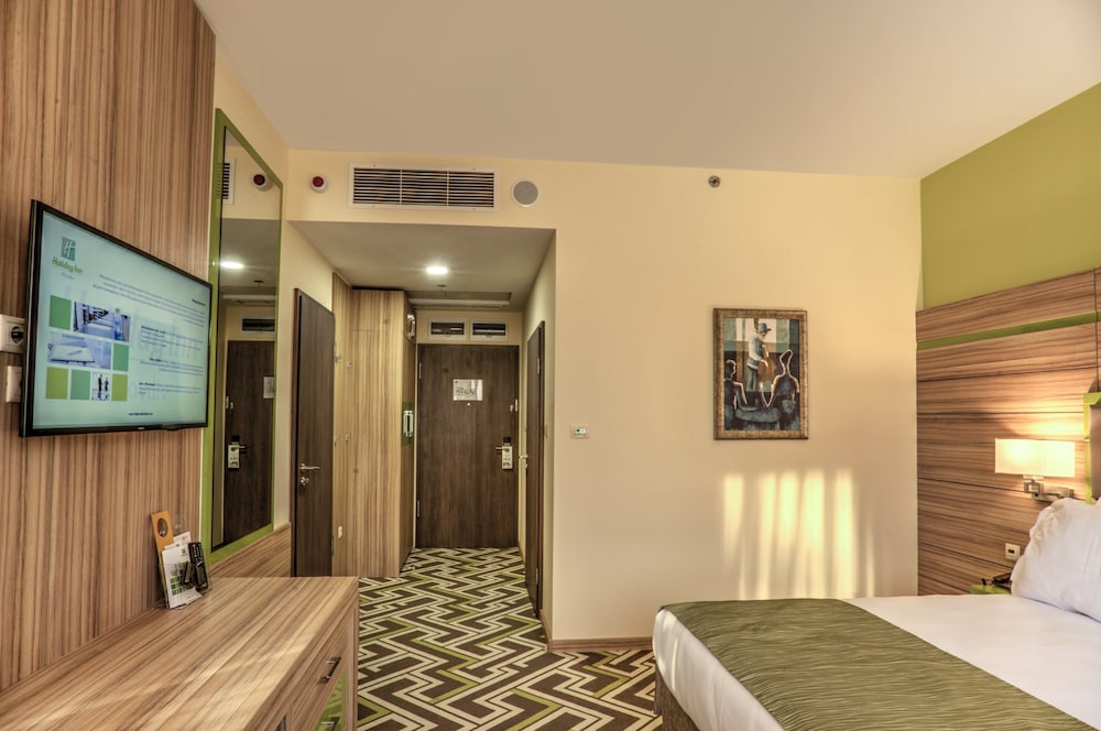 Holiday Inn Plovdiv by IHG — Hotel rooms in Plovdiv, Plovdiv