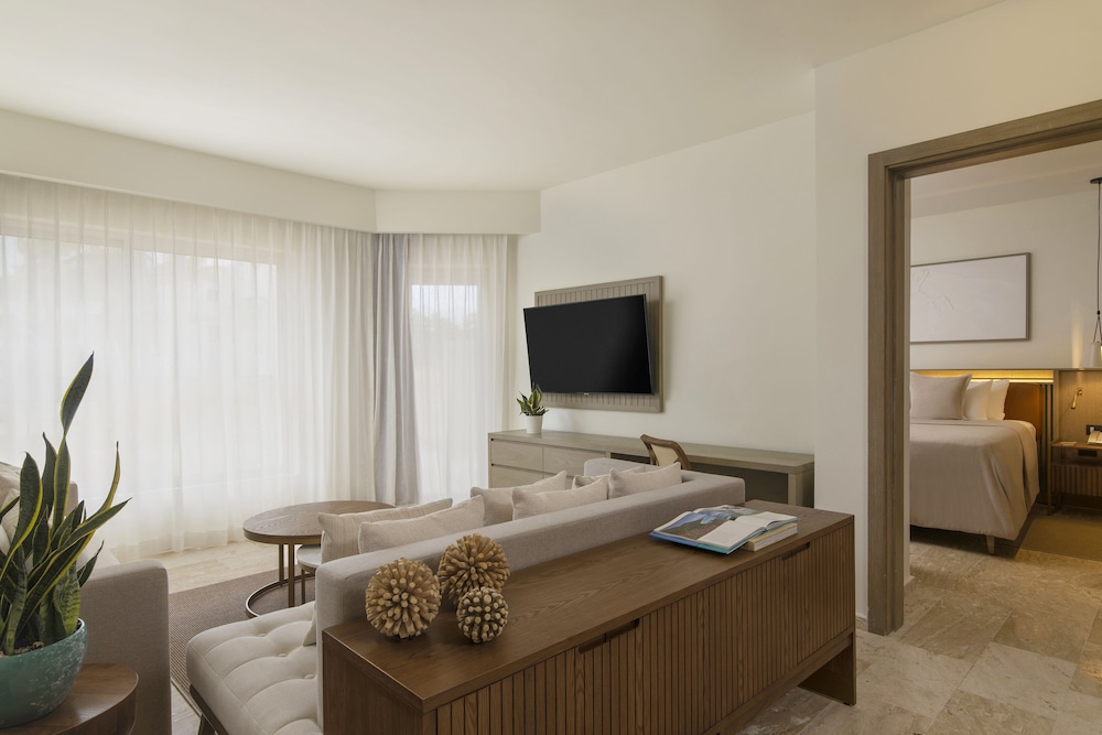 Paradisus Palma Real Golf & Spa Resort All Inclusive — Hotel rooms in Bavaro, La Altagracia