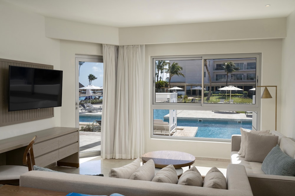 Paradisus Palma Real Golf & Spa Resort All Inclusive — Hotel rooms in Bavaro, La Altagracia