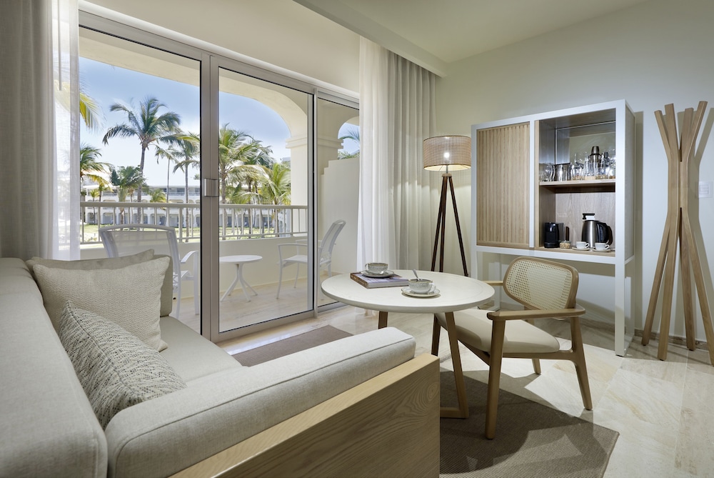 Paradisus Palma Real Golf & Spa Resort All Inclusive — Hotel rooms in Bavaro, La Altagracia