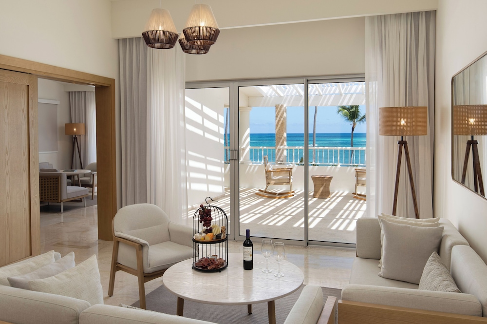 Paradisus Palma Real Golf & Spa Resort All Inclusive — Hotel rooms in Bavaro, La Altagracia