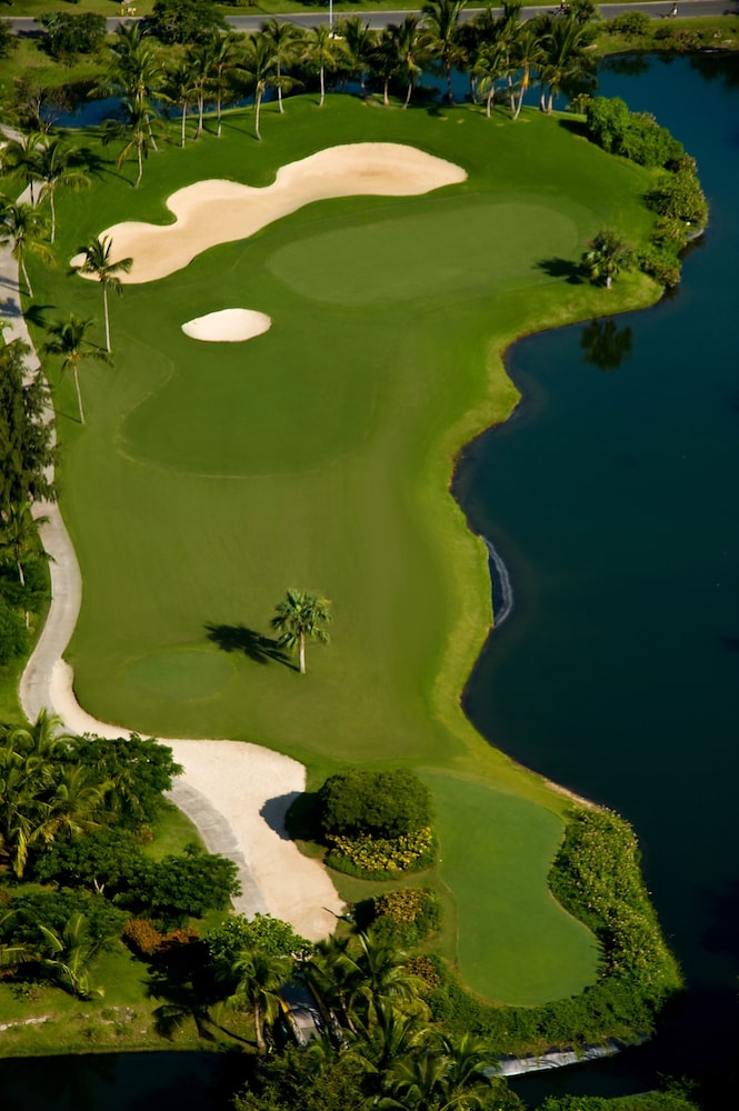 Paradisus Palma Real Golf & Spa Resort All Inclusive — Sports & recreation in Bavaro, La Altagracia