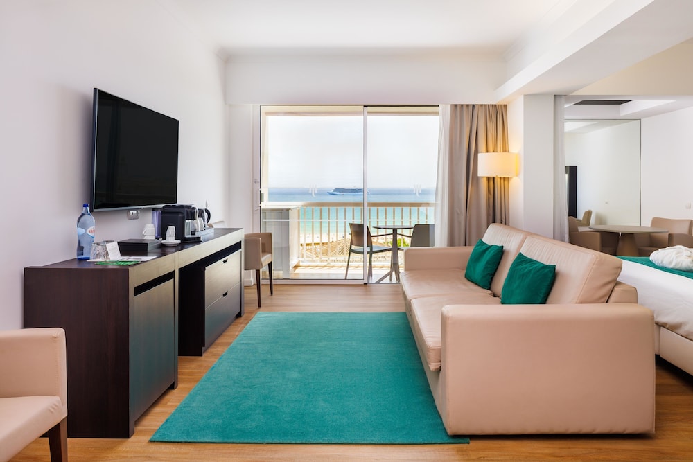 Jupiter Algarve Hotel - Beach & Spa — Hotel rooms in Portimão, Faro
