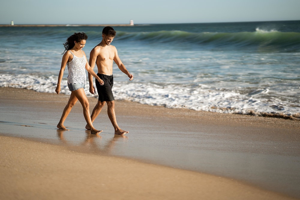 Jupiter Algarve Hotel - Beach & Spa — Beach in Portimão, Faro