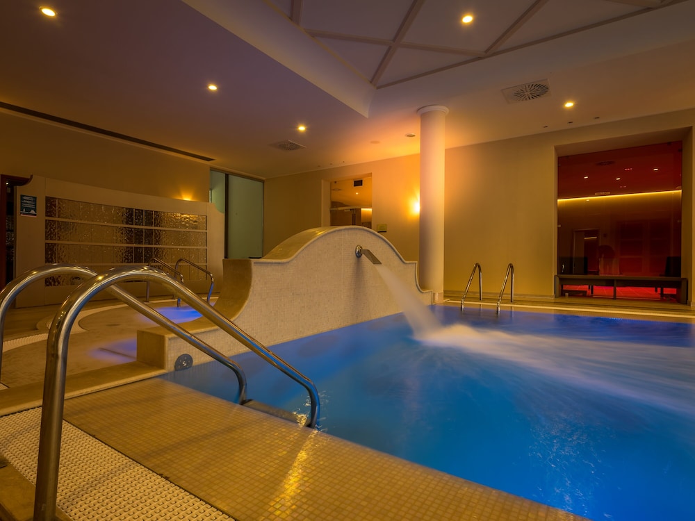 Parc Hotel Germano Suites — Spa in Bardolino, Veneto