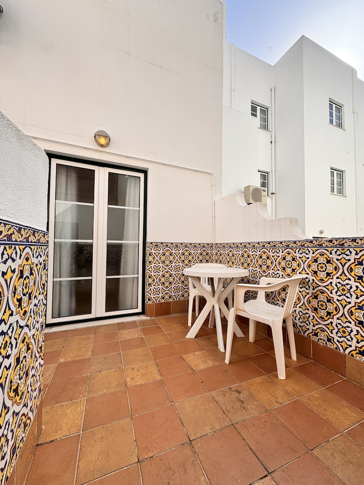 Lagosmar Hotel — Hotel building in Lagos, Faro