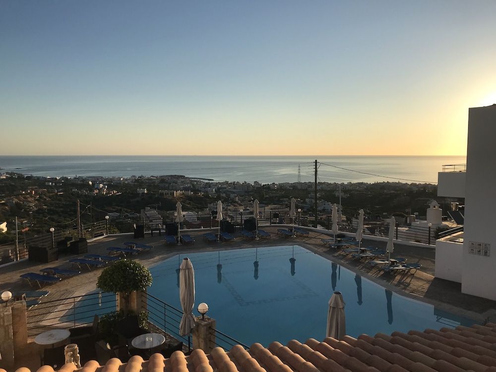 Amazones Village Suites - zdjęcie 4