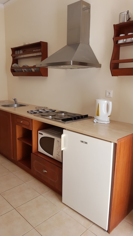 Amazones Village Suites — Hotel rooms in Hersonissos