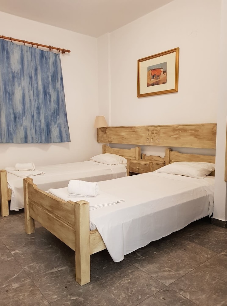 Amazones Village Suites — Hotel rooms in Hersonissos