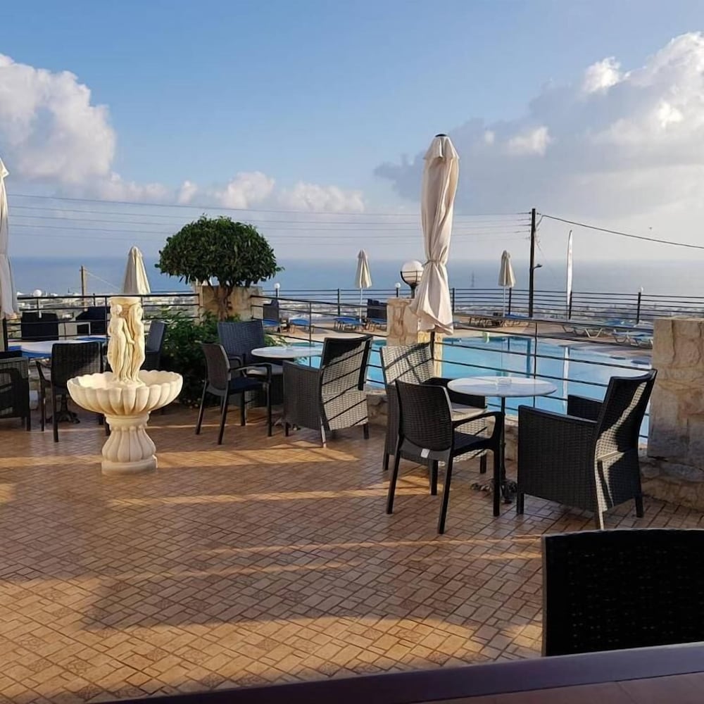 Amazones Village Suites — Restaurant & bars in Hersonissos